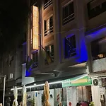 Hotel Sanz