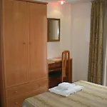 Hotel Sanz